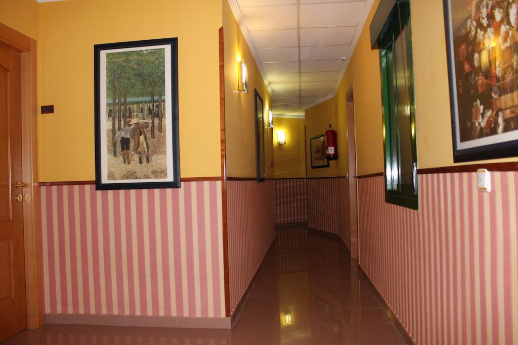 Hostal Prickly Villacanas Exterior photo